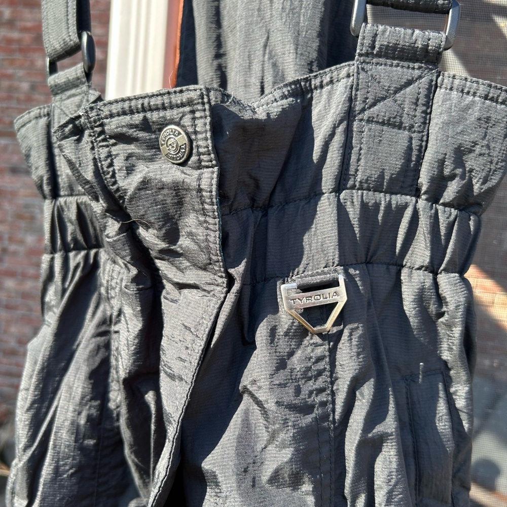 Tyrolia Black Ski/Boarding Bib snow pants🎿